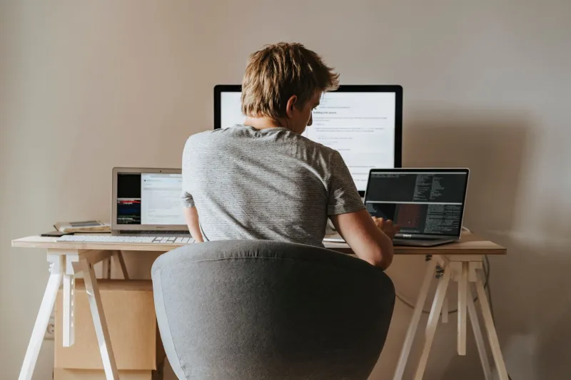 Scattered Logins, Stolen Hours: The Hidden Productivity Cost of Fragmented Authentication Across Your Dev Stack